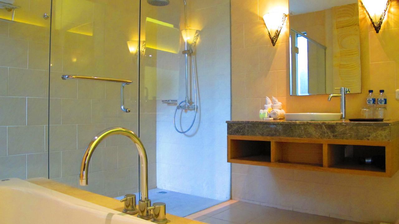 The Nibbana Villas Seminyak Kültér fotó